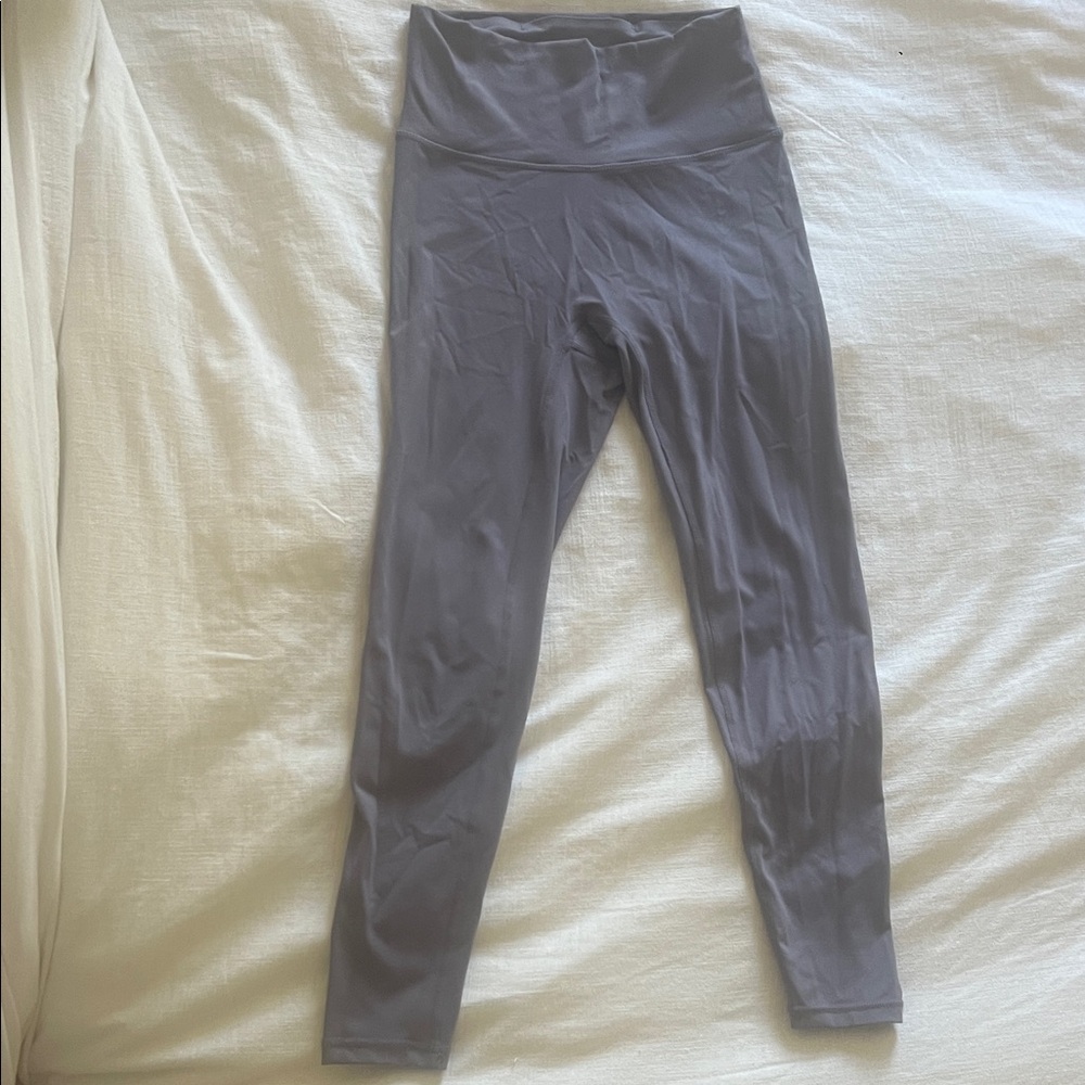 High-Waisted Light Purple Leggings